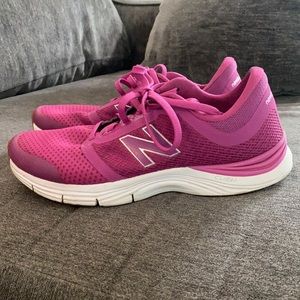 New Balance WX700 Mesh Sneakers size 12